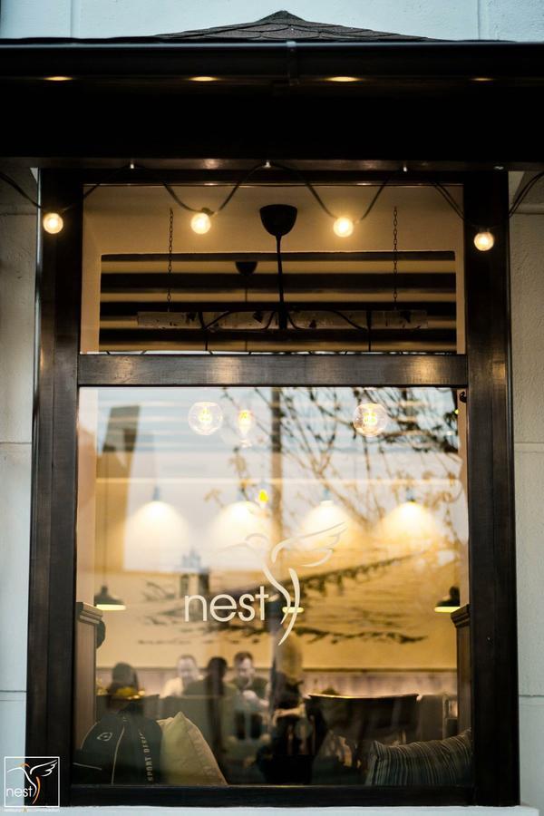 Nest Hotel Дробета-Турну Северин Екстериор снимка